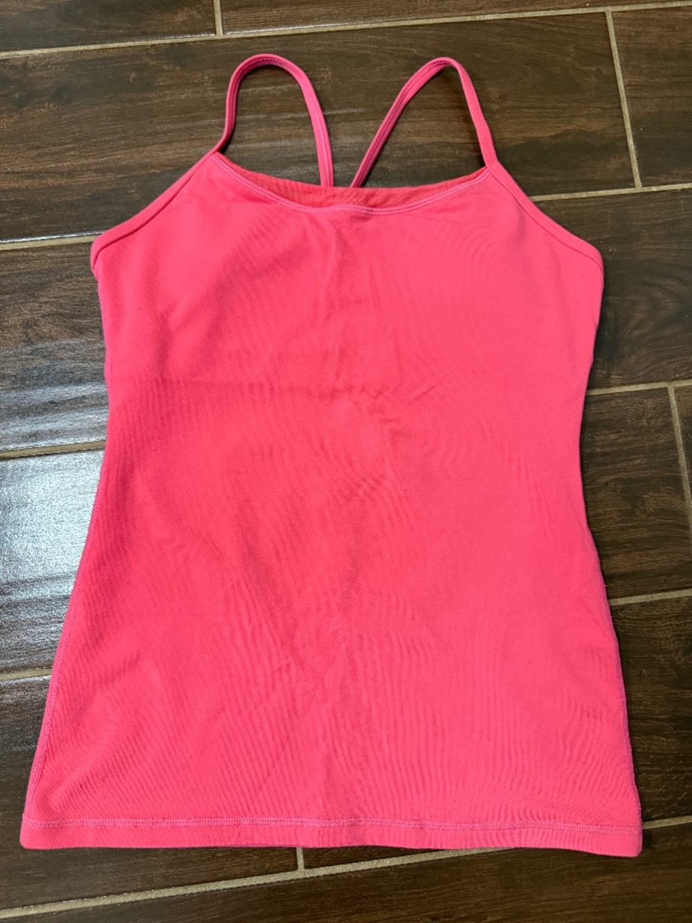 Vintage lululemon Ujjayi Y Tank C | Size 6 | KISS/Pink | W1218S